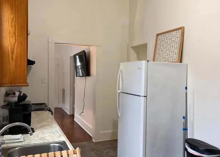 Modern Cajun Retreat Near Downtown Hébergement de vacances Lafayette