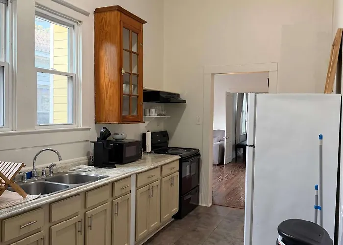 Modern Cajun Retreat Near Downtown Lafayette