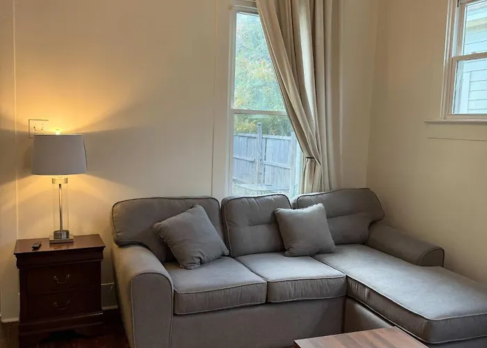 Modern Cajun Retreat Near Downtown Lafayette